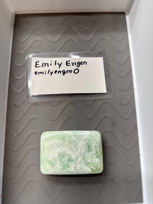 Live Sale - @Emilyengen 4/23/26